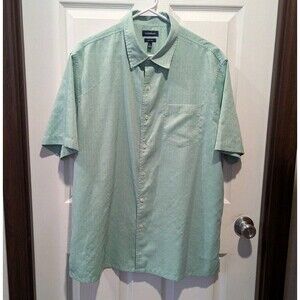 Croft & Barrow Men's Size Large Easy Care Green Short Sleeve Button Up Shirt‎